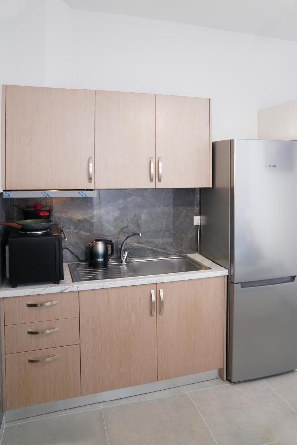 Apolafsi Apartments 2 New With Kitchen Chrissi Akti Chania Exterior foto